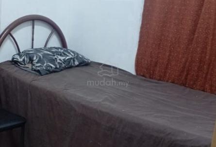 Bilik sewa murah 1