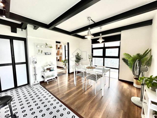 Empire City, Colonial Loft 1