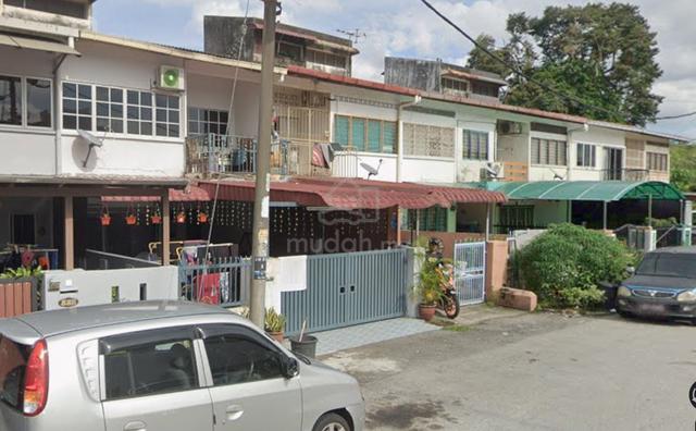Kajang Taman Hijau Terrace House For Rent-Walking Distance to MRT 1