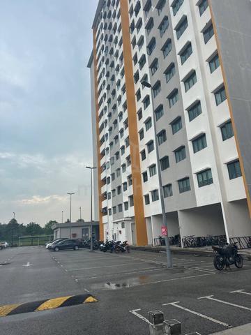 Seruling Apartment 1