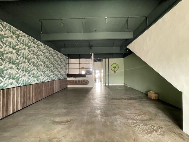 【Laguna Merbok Cross Over】Aman jaya Melati - Double Storey Shop Lot - 1