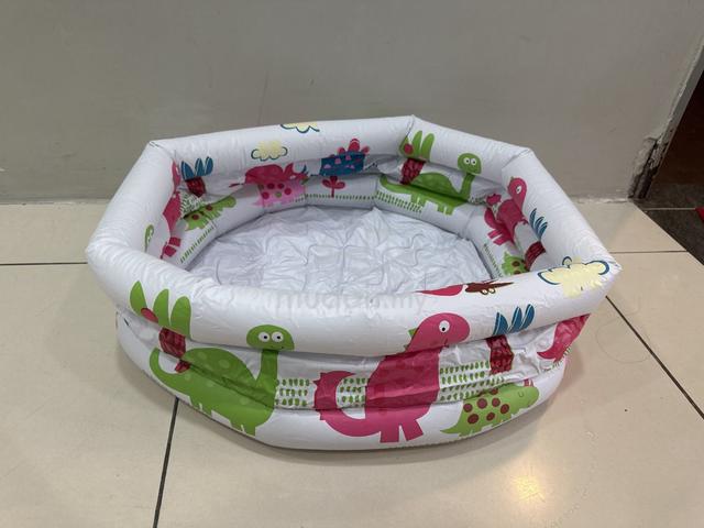 Inflatable Dinosaur Baby Pool - photo 3 of 3
