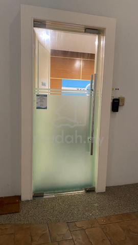 Fully Fitted, Walking Distance to MRT Station, Ready Move In! 1