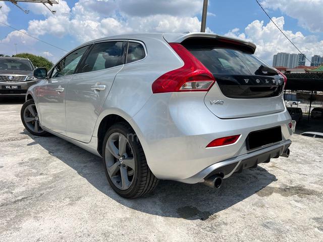 Volvo V40 2.0 T5 DRIVE E *OTR W/O INS & ROAD TAX - 3
