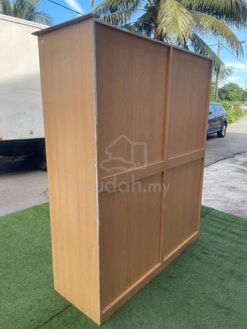 YF16E  Almari Baju 160 x 198 cm 4 Doors Wardrobe - photo 2 of 6