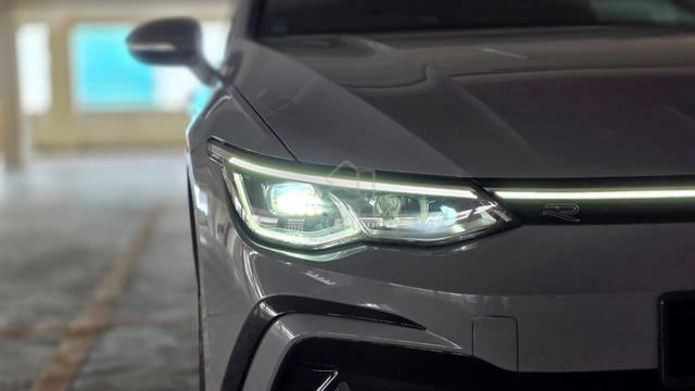 2022 Volkswagen GOLF 1.4 TSI R-LINE (A) - 4