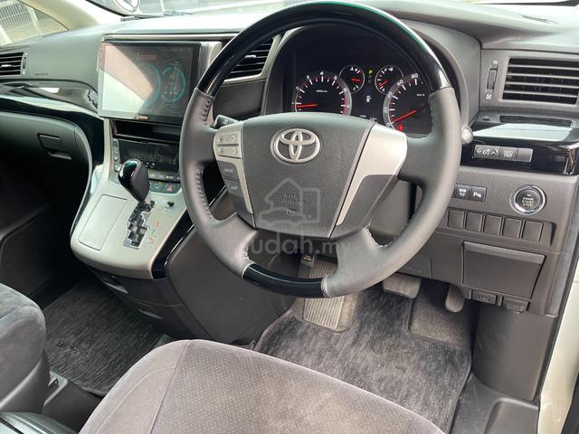 Toyota VELLFIRE 2.4 Z PLATINUM (A) 2P/DOOR+P/BOOT - 4