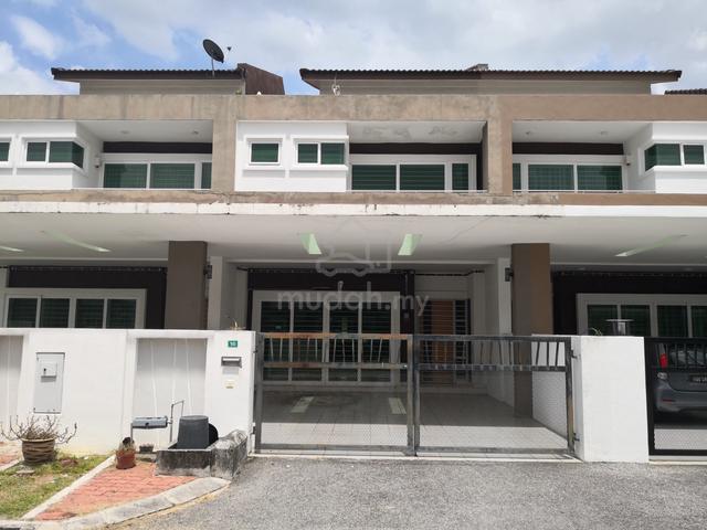 Botani House For Sale at Seri Beringin 1