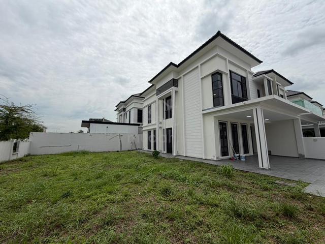 Corner Cluster Setia Tropika G&G near Kempas Johor Bahru 65x70 gated 1
