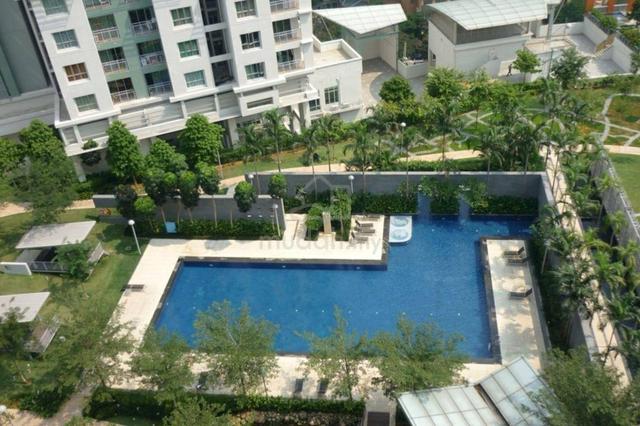 Metropolitan Square 1