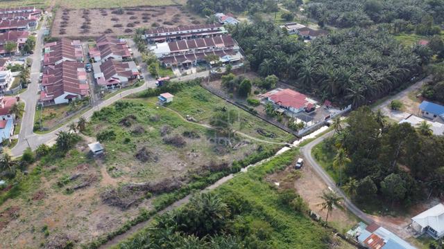 SIMPANG RENGGAM, JOHOR - Residential Land 1