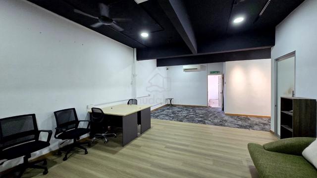 1st Floor office Lot at Georgetown For Rent 1