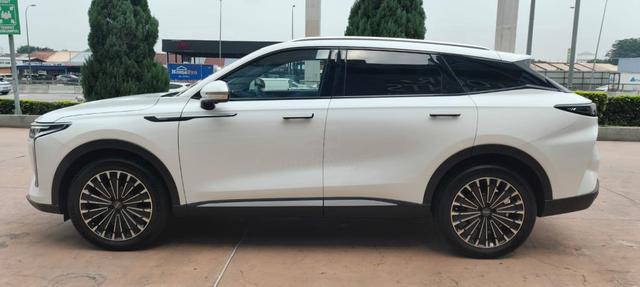 2025 Jaecoo OMODA 2.0 C9 Ori AWD(A)DEMO UNIT 9K KM - 2