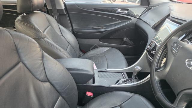 2010 Hyundai SONATA 2.0 CVVT-I (A) - 4