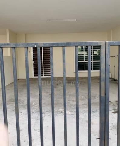 Taman Albion Double Storey Terrace | Menggatal | Inanam 1