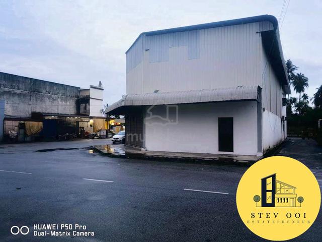 rare unit in the market bagan lalang coner shop warehouse /main road 1