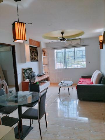 Permai Lake View Apartment 1