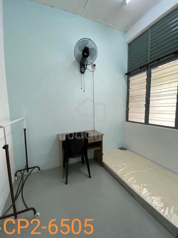 Klang Utama budget single rooms to rent (Taman Cempakasari) 1