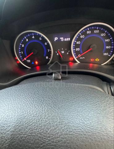 2013 Toyota WISH 1.8 S FACELIFT (A) - 4