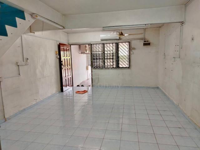 Desa Cemerlang Low Cost House Jalan Ara 1