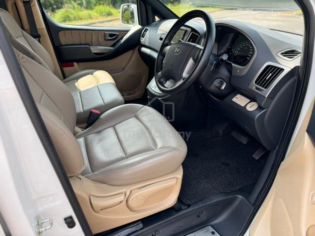 2018 Hyundai GRAND STAREX 2.5 ROYALE FACELIFT (A) - 5