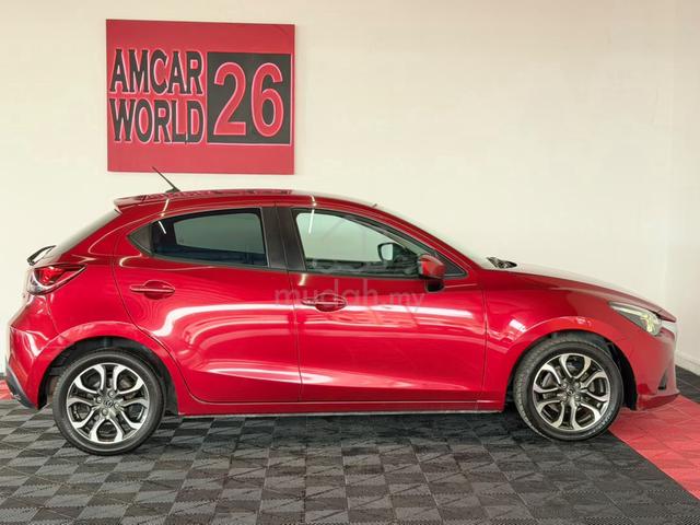 ORI2017 Mazda 2 1.5 SKYACTIV-G HIGH HB ONE OWNER - 4
