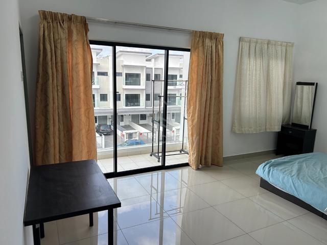 28 Residence Salak Tinggi [Near Nilai Inti and AEON] 1