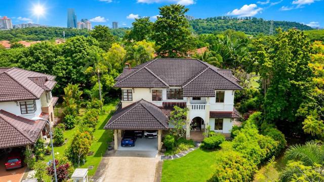 Free hold Bungalow Presint 14, Putrajaya 1