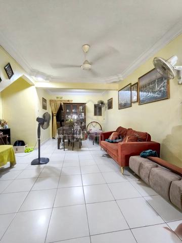 Jalan Ciku, Taman Kota Masai, Pasir Gudang, Double Low Cost 1