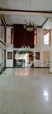Bungalow resort house SALE Bukit Gita Bayu,Seri Kembangan, Selangor 1