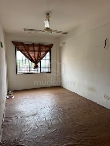 Megah Villa Apartments 1