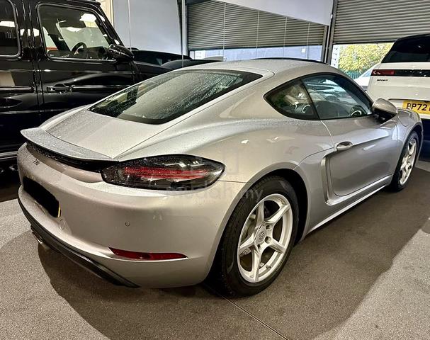 2022 Porsche 718 2.0 CAYMAN (A) S/CHRONO 11K+ MILE - 2