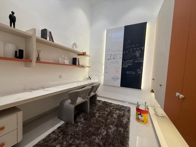 FREEHOLD Full Loan Gated 🔥Single Storey Terrace Ayer Keroh Toll MITC 1
