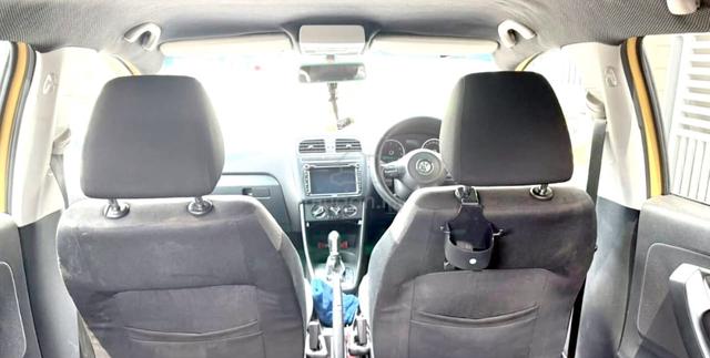 2010 Volkswagen POLO tsi 1.2 turbo & SOUND PACK) - 5