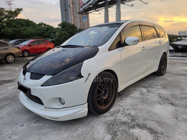 2004 Mitsubishi GRANDIS 2.4 (A) MPV BESAR SELESA❤️ - 2