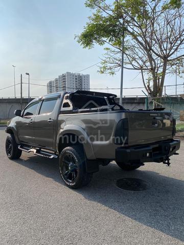 2012 Toyota HILUX 2.5 G (A) - 4