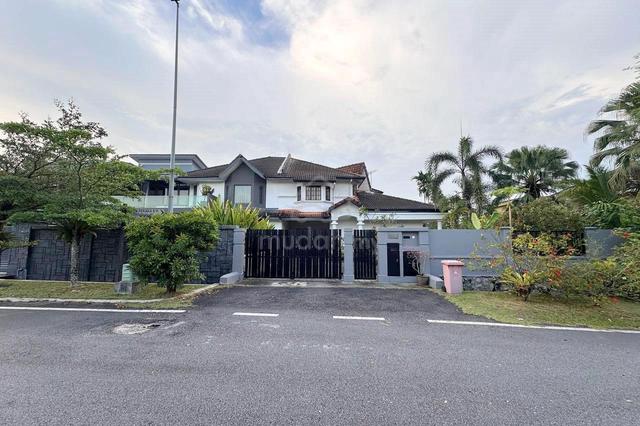 Double Storey Semi Detached Jalan Pekaka Seksyen 8 Kota Damansara 1