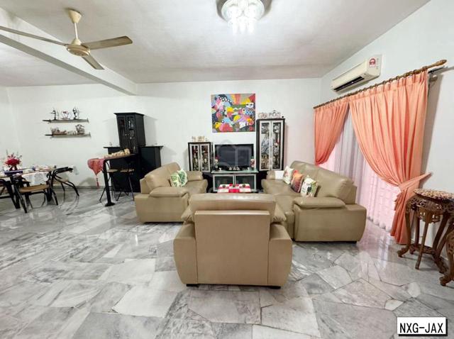 GOOD CONDITION!! 20x70 Bandar Baru Klang Double Storey House 1