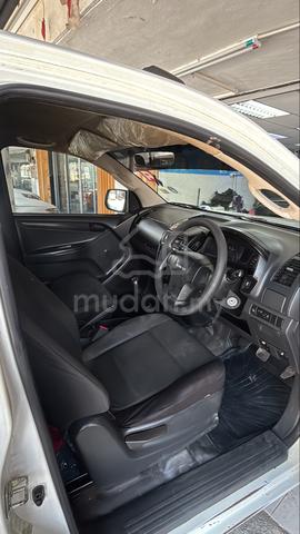 2019 Isuzu D-MAX 1.9 4x4 (M) - 3