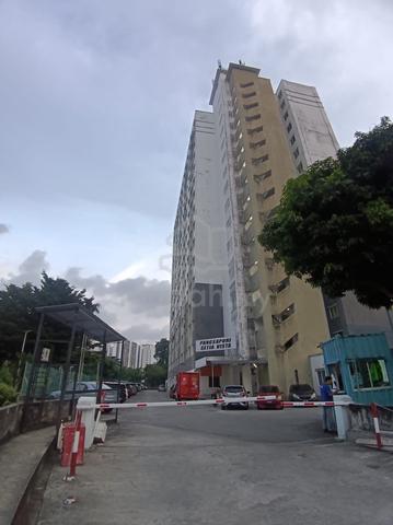 Pangsapuri Setia Vista 1