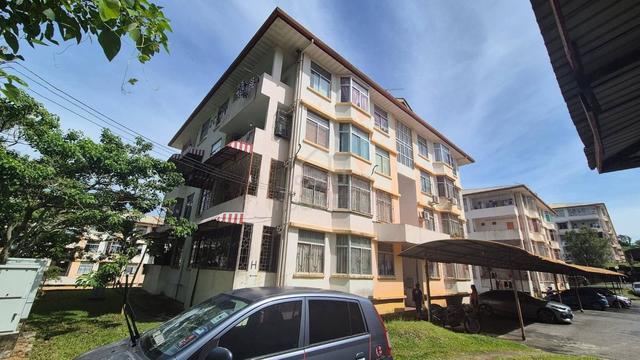 Country Heights 1