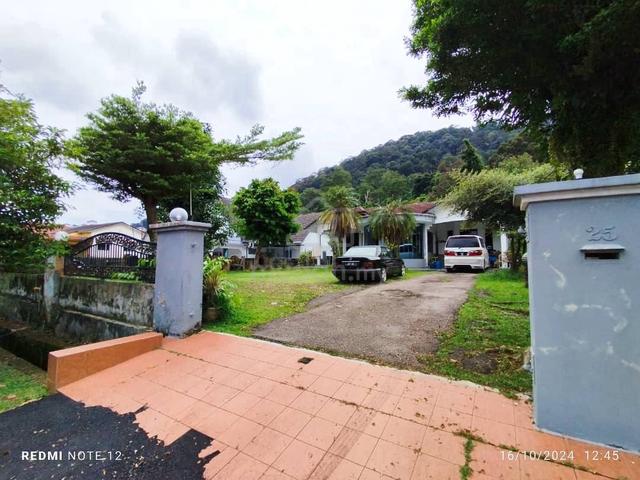 Rumah Banglo NonBumi Lot Jln Anggerik Kg Istana Batu Pahat for Sale! 2