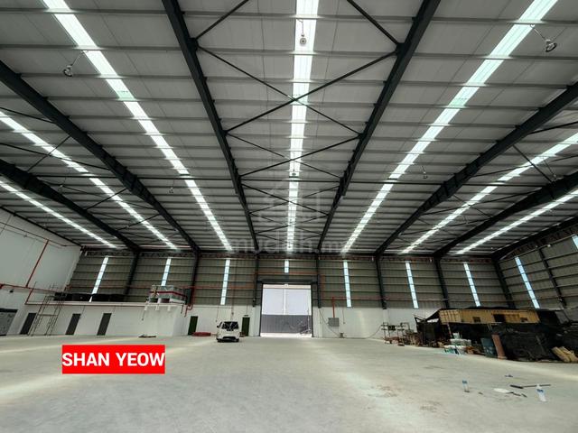 Factory With 3 Storey Office Production For Rent Batu Kawan Industial 1