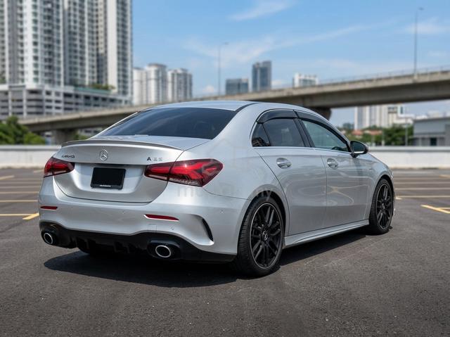 2023 Mercedes Benz A35 2.0 AMG 4 MATIC (A) RECON! - 3