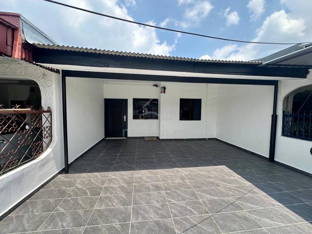 Ulu Tiram Taman Mutiara Jalan Mutiara,Single Storey Full Loan unit 1