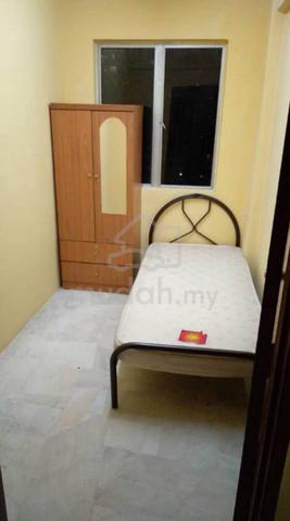 Bilik lelaki fully furnished, dekat LRT & KLCC, selesa strategik murah 1