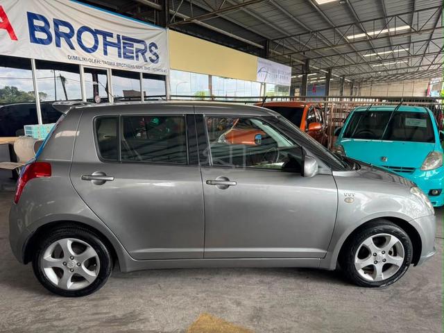 2012 Suzuki SWIFT 1.5 PREMIER (A) - 2