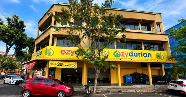 Corner Shop Lot Unit For Rent in Taman TTDI Jaya, Shah Alam. 1