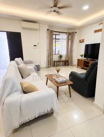 Taman Kingfisher 3/Double-Storey Intermediate Terrace House 1