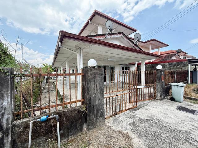 Below Market Value Double Storey Semi Detached House in Miri for Sale 1